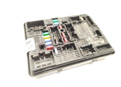Recambio de caja reles / fusibles para renault arkana i (lcm_, ldn_) 1.3 tce 140 (ldn0) referencia OEM IAM 284B77213R   2
