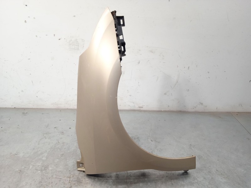 Recambio de aleta delantera derecha para citroën c4 berlina exclusive referencia OEM IAM 7841S2  