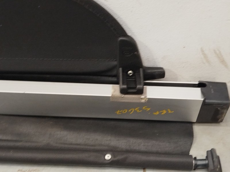 Recambio de bandeja trasera para subaru legacy lim. b14 limited referencia OEM IAM 65550AJ000VH  