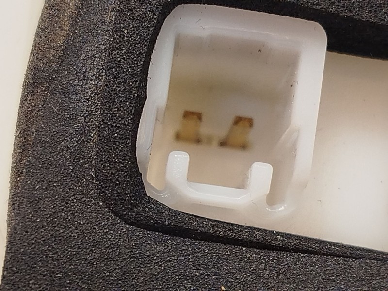 Recambio de cerradura puerta delantera derecha para subaru legacy lim. b14 limited referencia OEM IAM 61032AJ140  