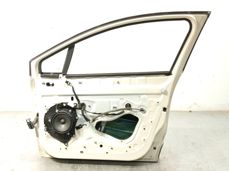 Recambio de puerta delantera derecha para renault clio iv (bh_) 1.5 dci 90 referencia OEM IAM 801008302R  