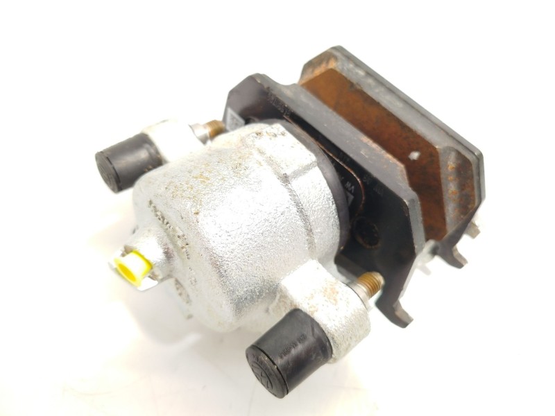 Recambio de pinza freno delantera derecha para seat arona (kj7, kjp) 1.0 tsi referencia OEM IAM 2Q0615124A  