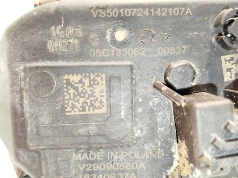 Recambio de caja mariposa para seat arona (kj7, kjp) 1.0 tsi referencia OEM IAM 05C133062  V29090880A