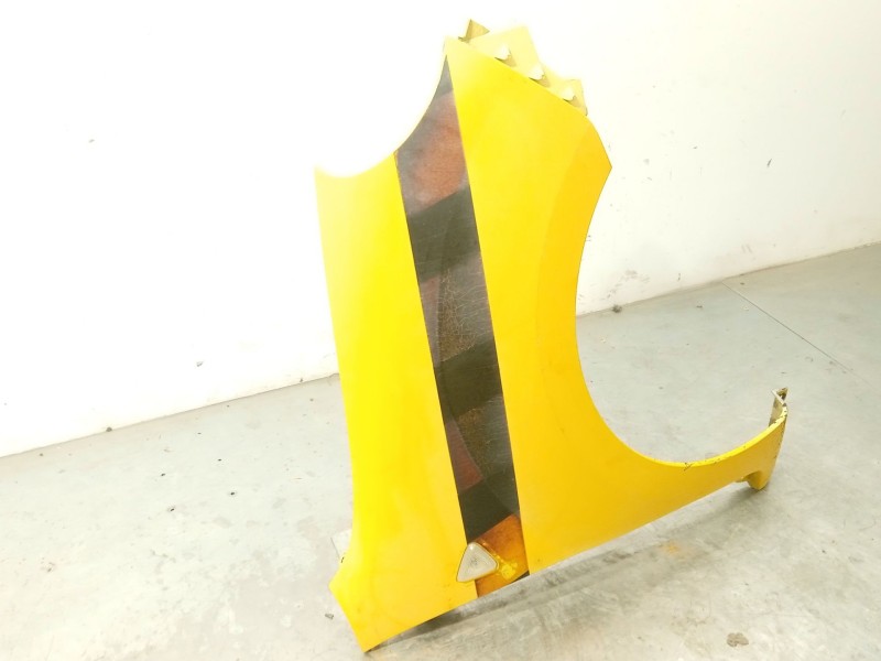 Recambio de aleta delantera derecha para renault kangoo 1.5 dci diesel cat referencia OEM IAM 631009162R  