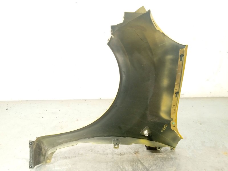 Recambio de aleta delantera derecha para renault kangoo 1.5 dci diesel cat referencia OEM IAM 631009162R  