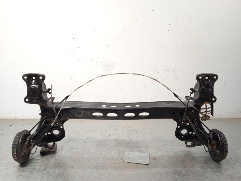 Recambio de puente trasero para seat ibiza v (kj1, kjg) 1.0 mpi referencia OEM IAM 2Q0501053CH  