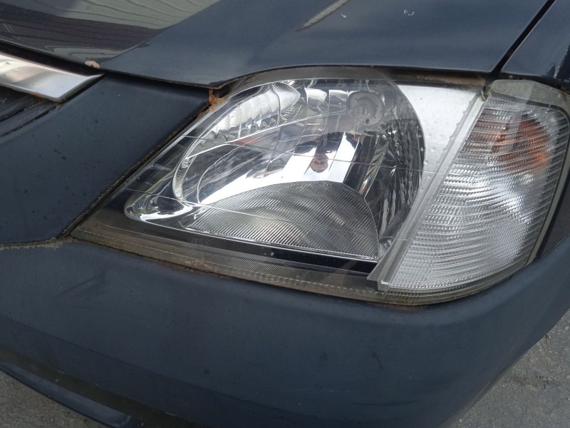 dacia logan (ls_) del año 2007