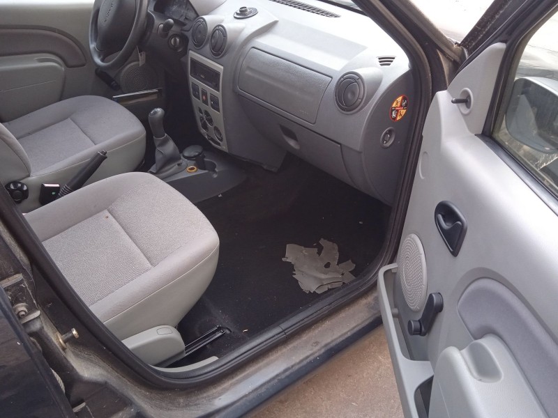 dacia logan (ls_) del año 2007