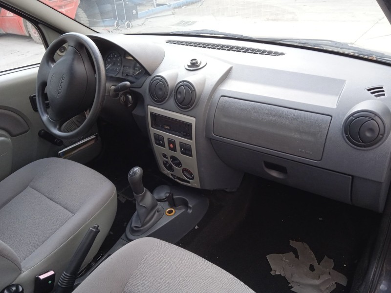 dacia logan (ls_) del año 2007