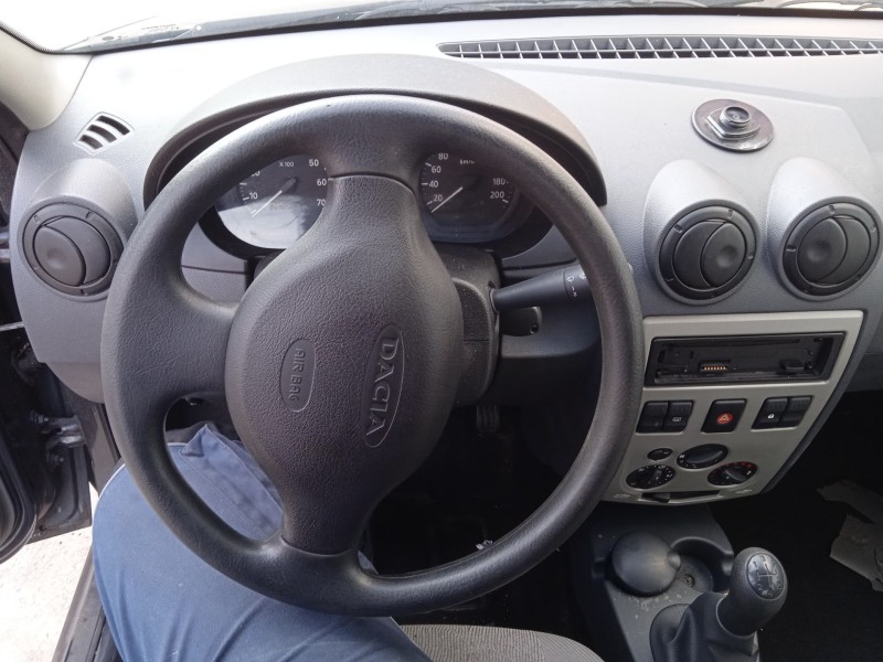 dacia logan (ls_) del año 2007