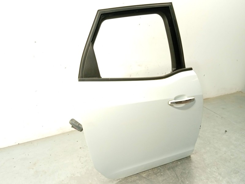 Recambio de puerta trasera derecha para opel meriva b monospace (s10) 1.7 cdti (75) referencia OEM IAM 39171933  