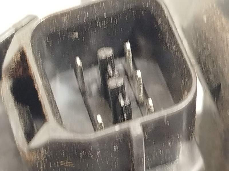 Recambio de cerradura puerta trasera derecha para ssangyong actyon i 2.0 xdi referencia OEM IAM 7131009004  