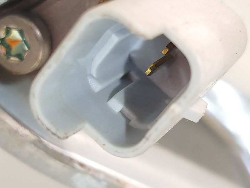 Recambio de elevalunas delantero derecho para ssangyong actyon i 2.0 xdi referencia OEM IAM 7232109002 8810009012 