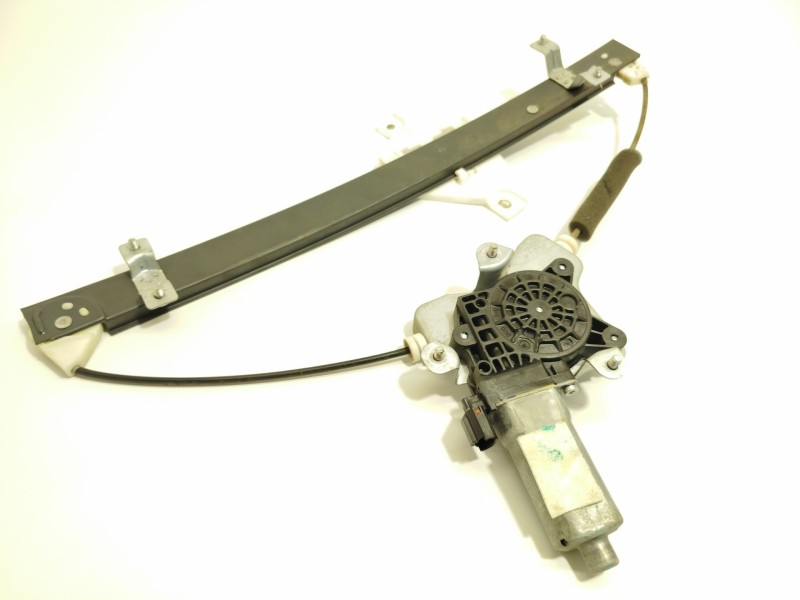 Recambio de elevalunas trasero derecho para ssangyong actyon i 2.0 xdi referencia OEM IAM 7332131001  