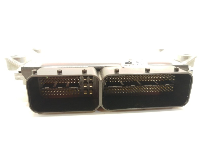 Recambio de centralita motor uce para ssangyong actyon i 2.0 xdi referencia OEM IAM A6645406532 R0412C008B 28075098