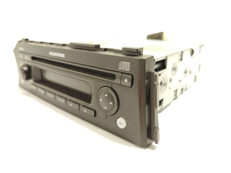Recambio de sistema audio / radio cd para ssangyong actyon i 2.0 xdi referencia OEM IAM 8910009070  