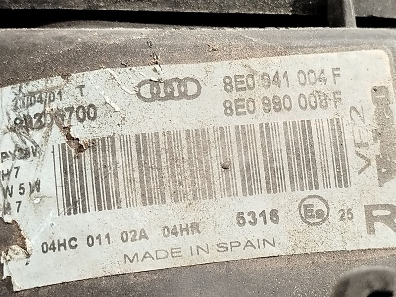 Recambio de faro derecho para audi a4 b6 avant (8e5) 1.9 tdi referencia OEM IAM 8E0941004F  