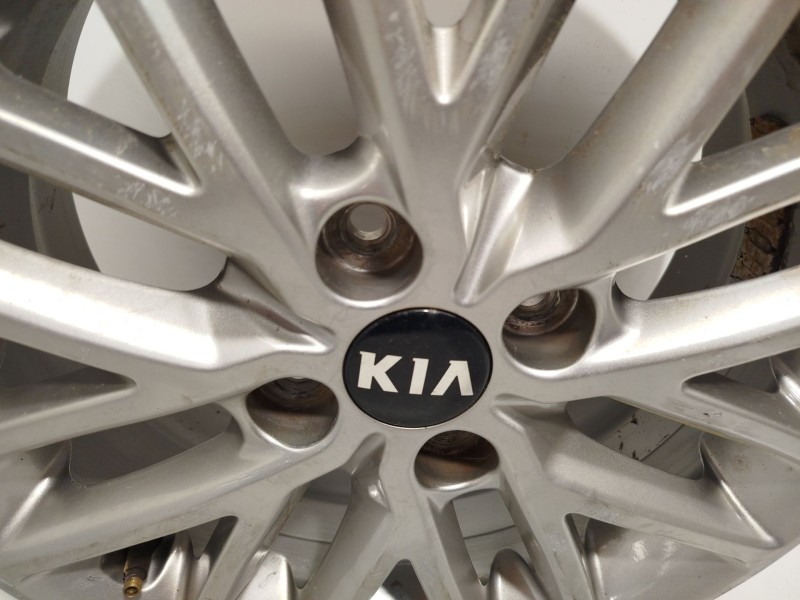 Recambio de llanta para kia rio iv (yb, sc, fb) 1.25 referencia OEM IAM 52910H8150  