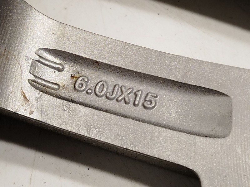 Recambio de llanta para kia rio iv (yb, sc, fb) 1.25 referencia OEM IAM 52910H8150  