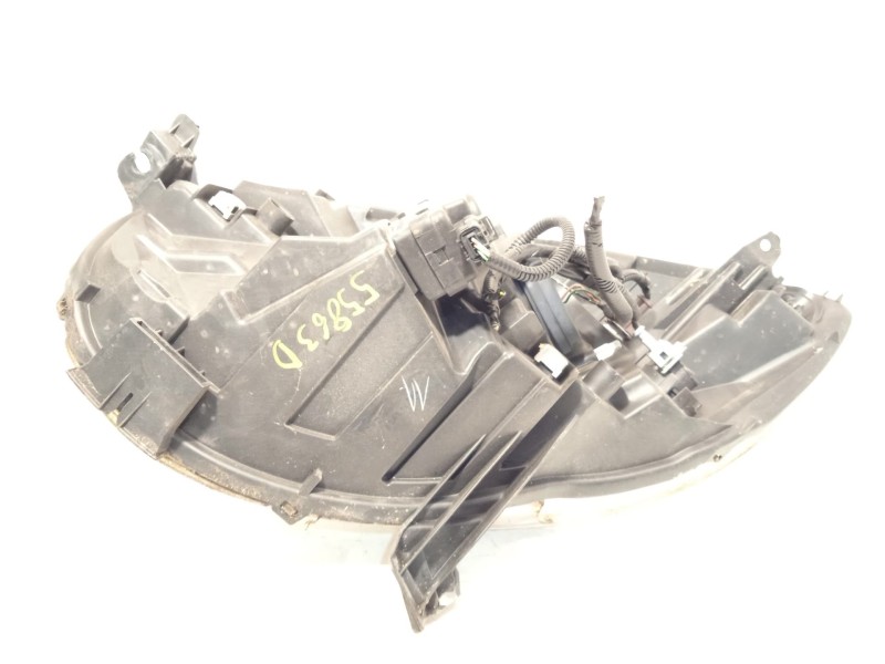 Recambio de faro derecho para citroën c1 (pm_, pn_) 1.0 referencia OEM IAM 811100H090 620672 89092916
