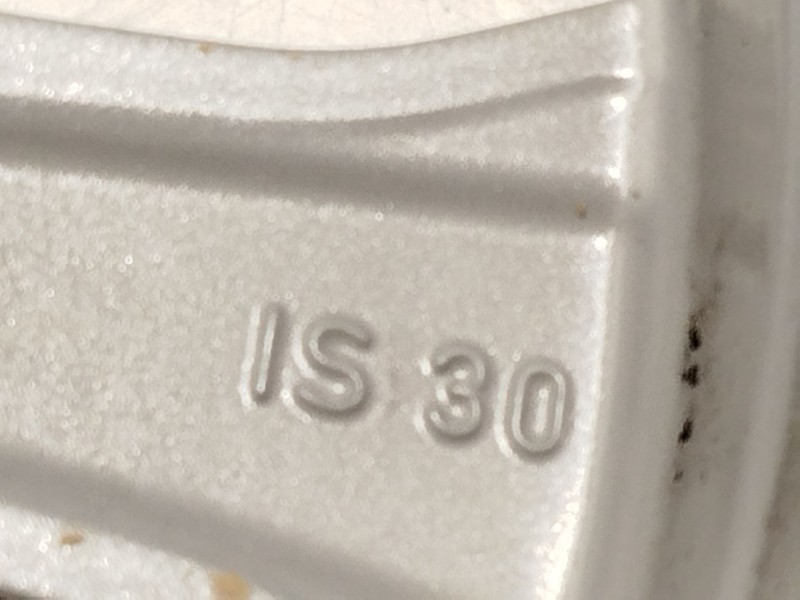 Recambio de llanta para bmw serie 3 berlina (g20) 320i referencia OEM IAM 7915323 36117915323 