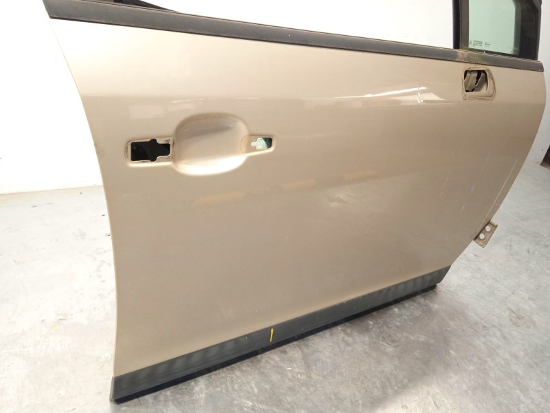 Recambio de puerta delantera derecha para citroën c4 berlina exclusive referencia OEM IAM 9004W4  