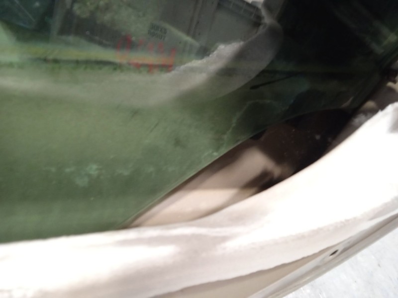 Recambio de puerta delantera derecha para citroën c4 berlina exclusive referencia OEM IAM 9004W4  