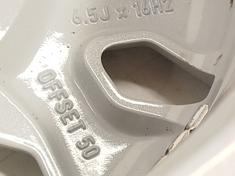 Recambio de llanta para kia ceed (cd) 1.0 t-gdi referencia OEM IAM 52910J7AA0  