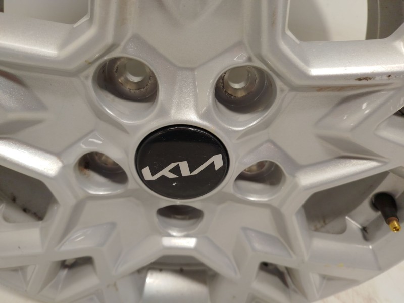 Recambio de llanta para kia ceed (cd) 1.0 t-gdi referencia OEM IAM 52910J7AA0  