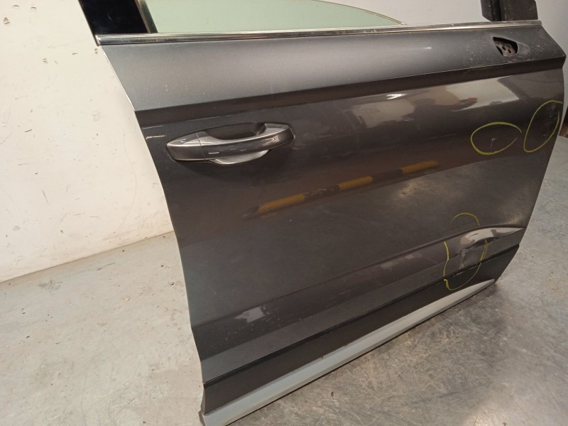 Recambio de puerta delantera derecha para seat ateca (kh7, khp) 1.5 tsi referencia OEM IAM 575831052E  