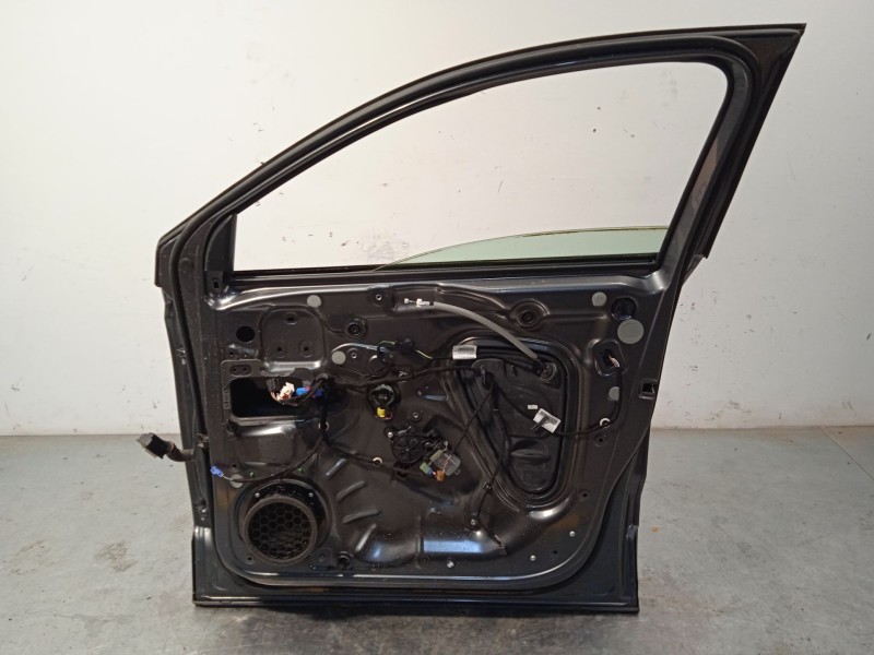 Recambio de puerta delantera derecha para seat ateca (kh7, khp) 1.5 tsi referencia OEM IAM 575831052E  