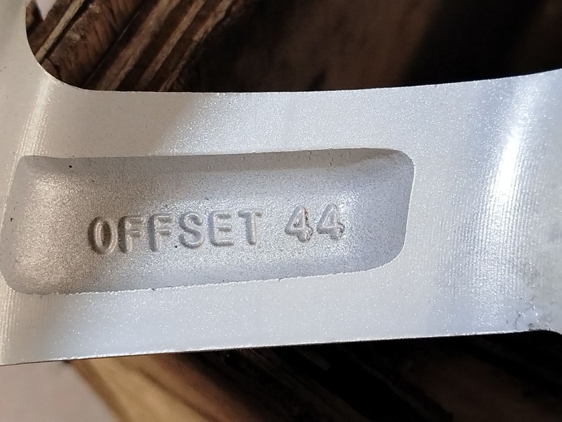 Recambio de llanta para hyundai kona (os, ose, osi) 1.0 t-gdi referencia OEM IAM 52910J9100  