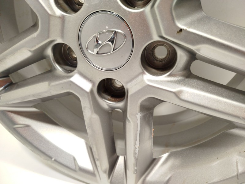 Recambio de llanta para hyundai kona (os, ose, osi) 1.0 t-gdi referencia OEM IAM 52910J9100  