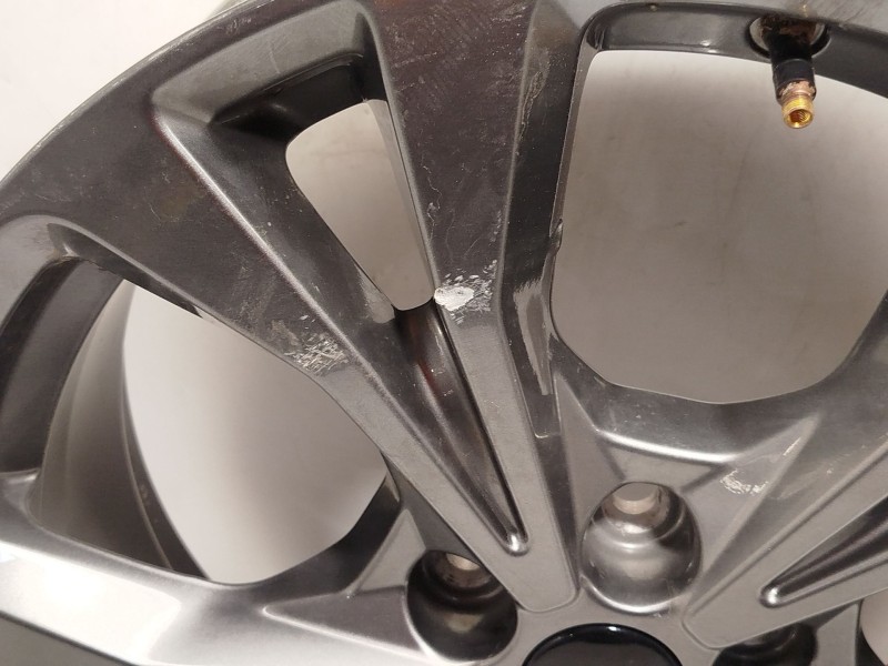 Recambio de llanta para ford kuga iii (dfk) 1.5 ecoboost referencia OEM IAM LV4CN2B 2514935 LV4C1007N2B