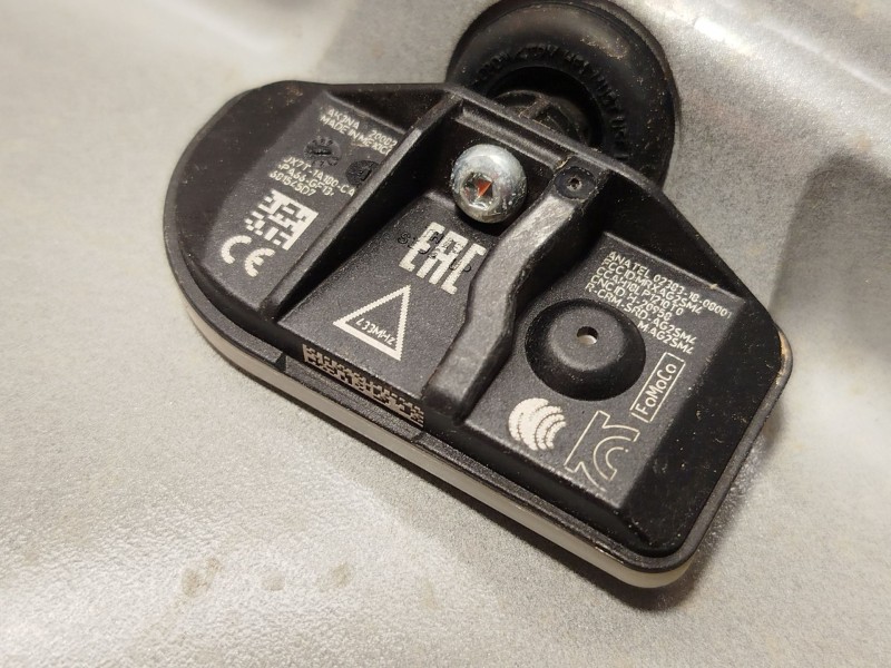 Recambio de llanta para ford kuga iii (dfk) 1.5 ecoboost referencia OEM IAM LV4CN2B 2514935 LV4C1007N2B