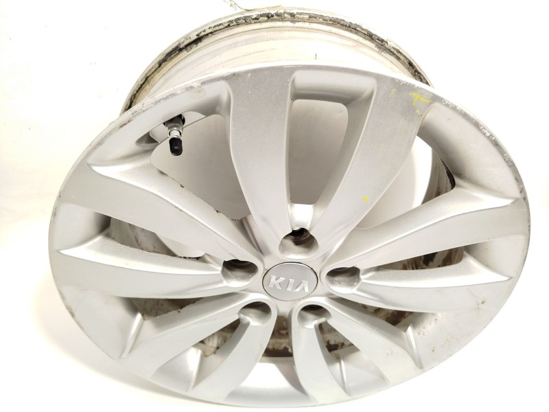 Recambio de llanta para kia carens iv 1.7 crdi referencia OEM IAM 52910A4250  