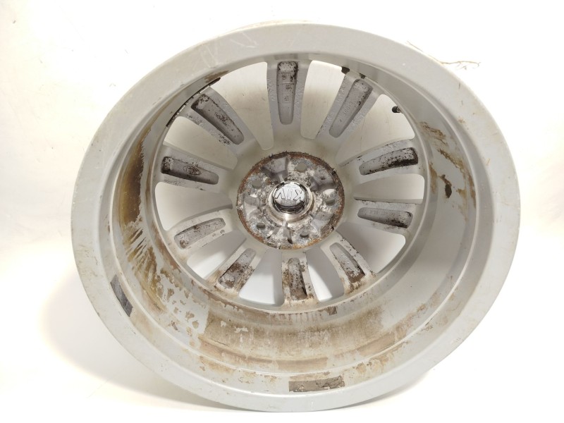 Recambio de llanta para kia carens iv 1.7 crdi referencia OEM IAM 52910A4250  