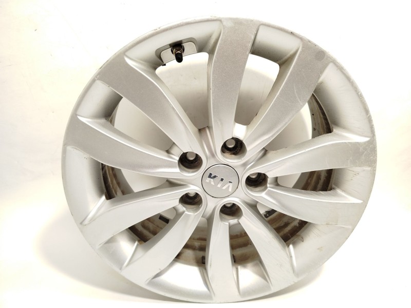 Recambio de llanta para kia carens iv 1.7 crdi referencia OEM IAM 52910A4250  