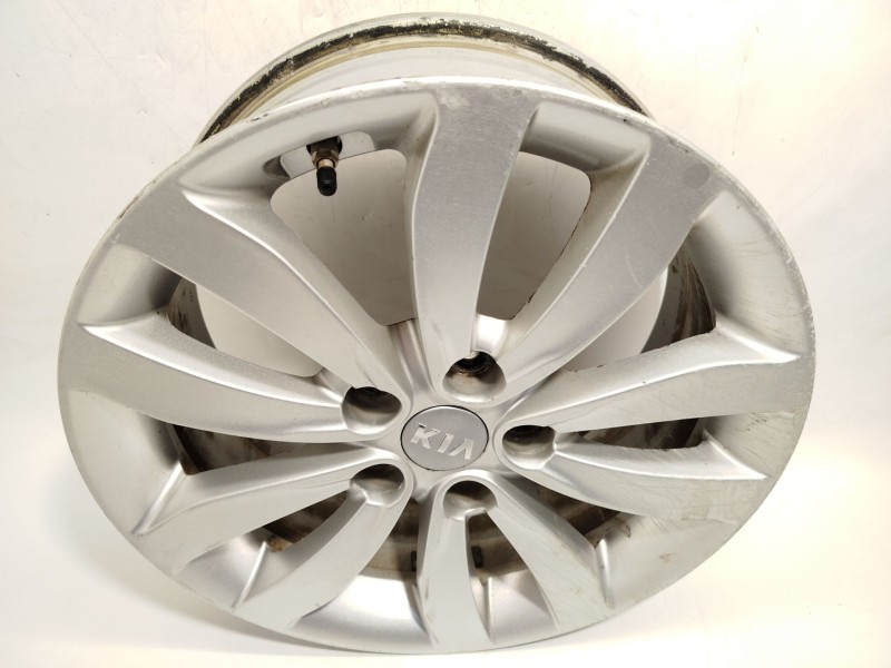 Recambio de llanta para kia carens iv 1.7 crdi referencia OEM IAM 52910A4250  