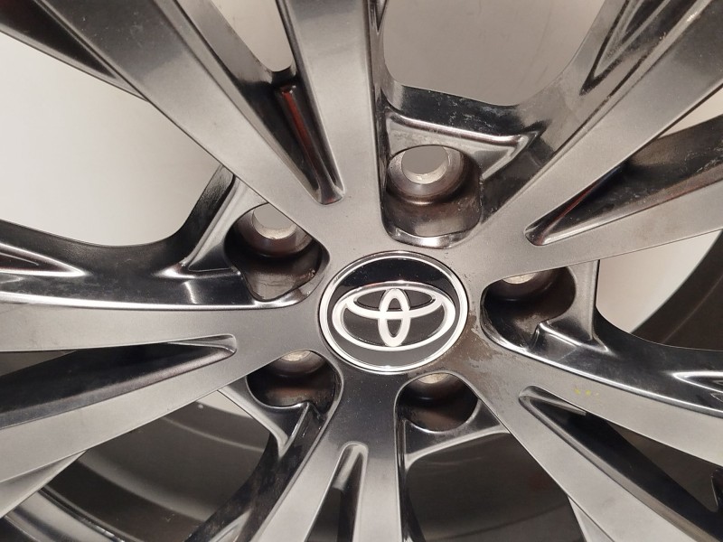 Recambio de llanta para toyota rav 4 v (_a5_, _h5_) 2.5 hybrid (axah52) referencia OEM IAM 4261A42160  
