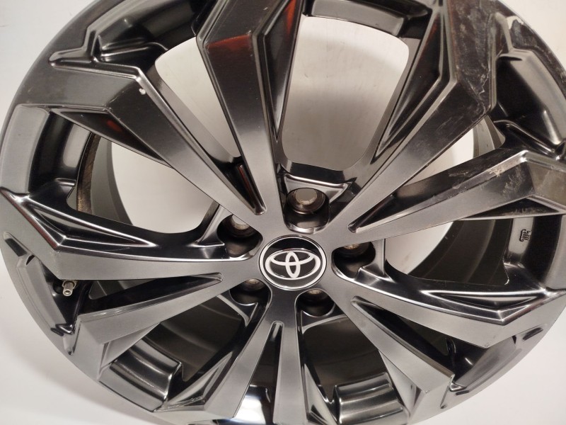Recambio de llanta para toyota rav 4 v (_a5_, _h5_) 2.5 hybrid (axah52) referencia OEM IAM 4261A42160  