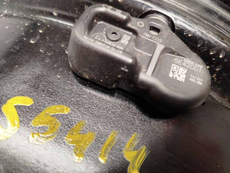 Recambio de llanta para toyota c-hr (_x1_) 1.8 hybrid (zyx10_, zyx11_) referencia OEM IAM 42611YP360  