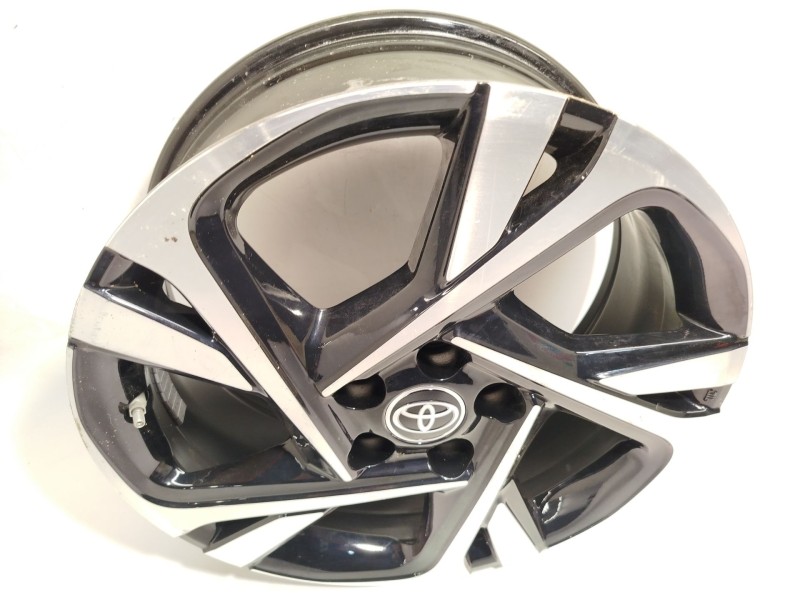 Recambio de llanta para toyota c-hr (_x1_) 1.8 hybrid (zyx10_, zyx11_) referencia OEM IAM 42611YP360  