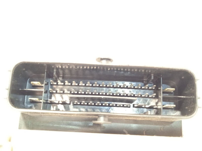 Recambio de abs para audi q3 (f3b) 2.5 rs quattro referencia OEM IAM 83A614517 28515788553 10022019334