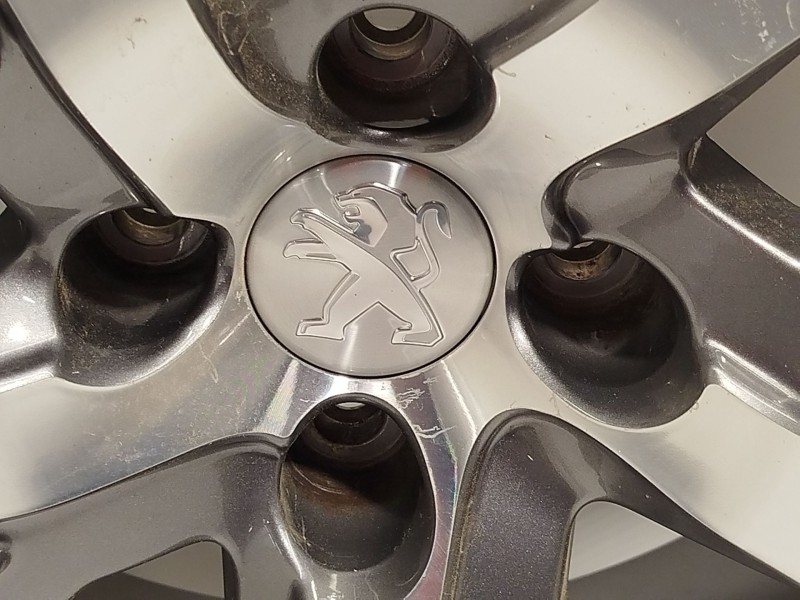 Recambio de llanta para peugeot 2008 i (cu_) 1.6 bluehdi 120 referencia OEM IAM 9678398277 96783982ZV 