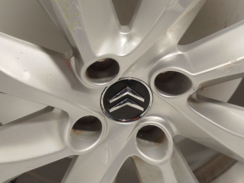 Recambio de llanta para citroën c4 i (lc_) 1.6 hdi referencia OEM IAM 9684260580 5402X7 