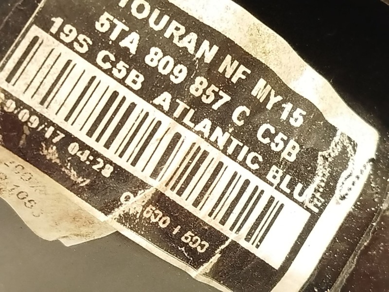 Recambio de tapa exterior combustible para volkswagen touran (5t1) 1.6 tdi referencia OEM IAM 5TA809857C  