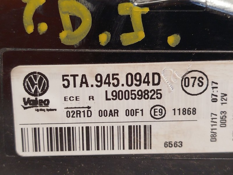 Recambio de piloto trasero derecho interior para volkswagen touran (5t1) 1.6 tdi referencia OEM IAM 5TA945094D  