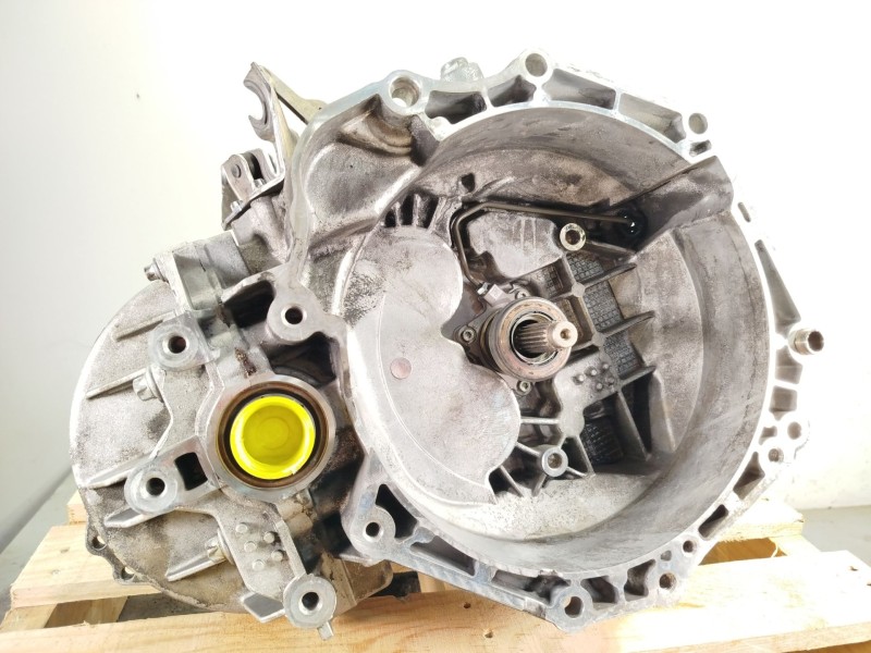 Recambio de caja cambios para opel zafira b cosmo referencia OEM IAM M32  M32017D