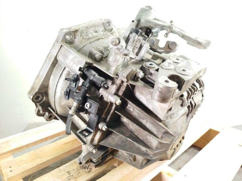 Recambio de caja cambios para opel zafira b cosmo referencia OEM IAM M32  M32017D